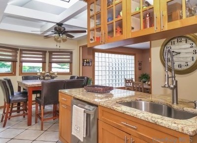 8 White Spruce Cir, Commack NY 11725-4323 exterior