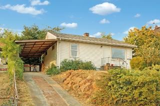 4338 Bennett St, Seattle WA  98118-2335 exterior