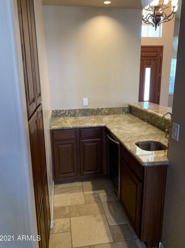 1340 Amberwood Dr, Phoenix AZ 85048-9314 exterior