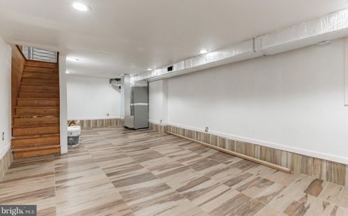 312 Manton St, Philadelphia PA  19147-5213 exterior