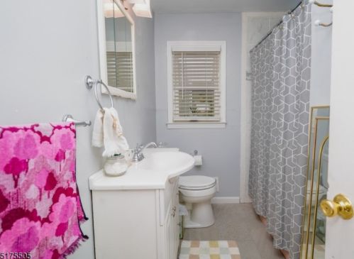 1245 Baker St, Industrial Hillside NJ 07205-2627 exterior