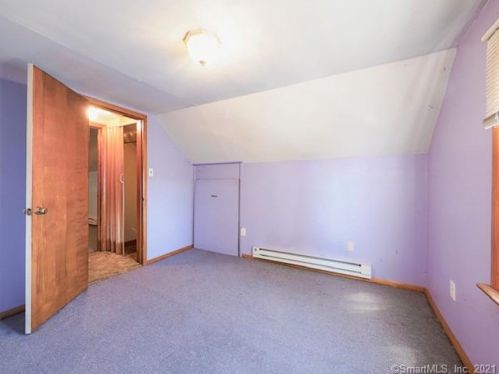 222 Elam St, New Britain CT 06053-2740 exterior