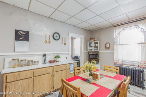 168 1st St, Perth Amboy NJ 08861-4652 exterior