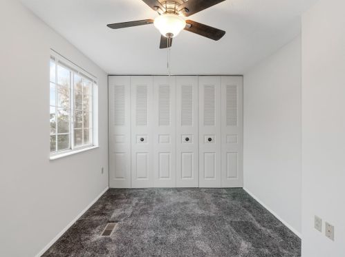 1101 Bonnie Brae Dr, Moon Twp PA 15108-3858 exterior