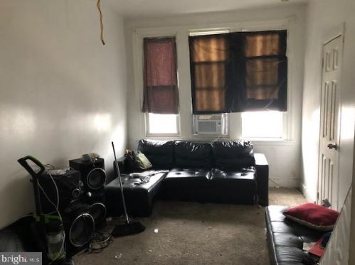 3524 Emerald St, Philadelphia PA 19134-2019 exterior