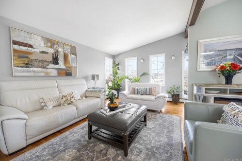 292 State Rd, Briarcliff NY 10510-1407 exterior