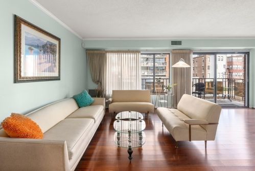 30 Stearns Rd, Brookline, MA 02446-5141