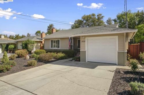 1930 6th St, Concord, CA 94519-2216