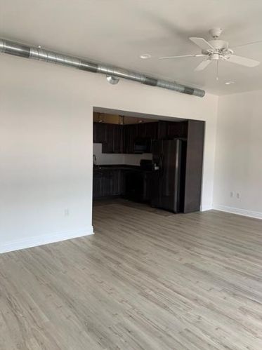 218 Highland Ave, Pittsburgh PA  15229-1717 exterior