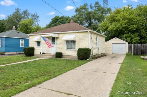 813 Aldon St, Wyoming, MI