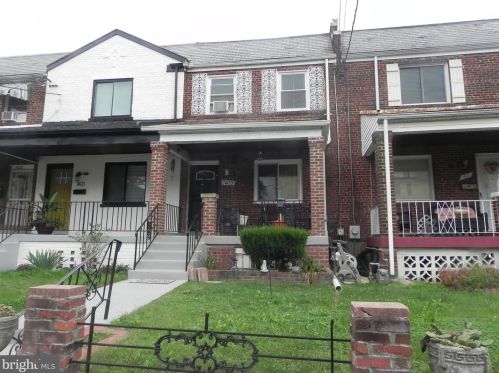 1419 Downing St, Washington, DC 20018-3406