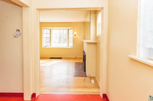 1815 Melrose Ave, Duluth MN 55803-2524 exterior