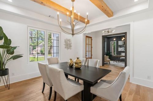 3918 Flowerland Dr, Atlanta GA  30319-1806 exterior