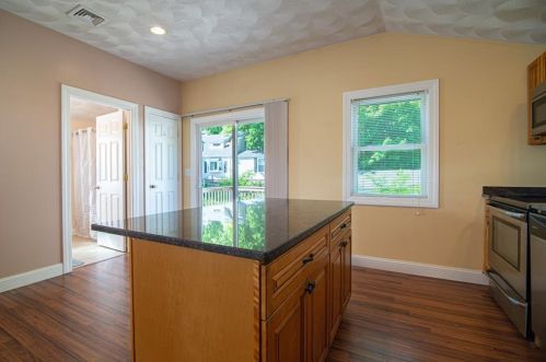 1883 Smith St, Providence RI 02908-1822 exterior