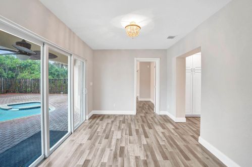 277 12th St, Boca Raton FL  33432-7170 exterior