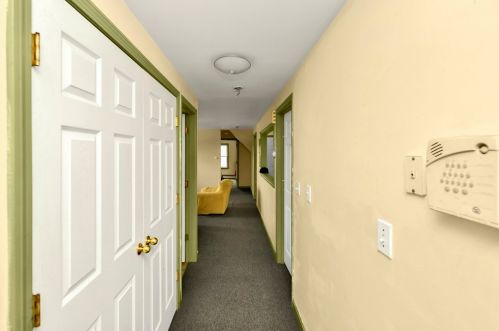 52 Quincy St, Boston, MA