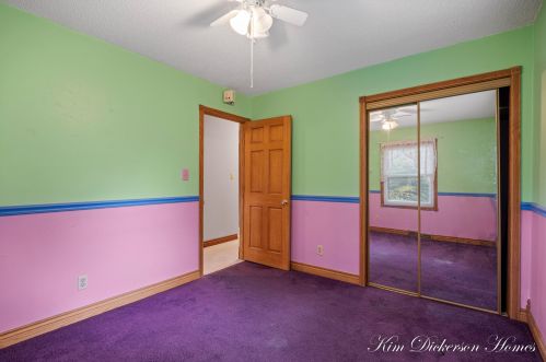 1404 Wolf Lake Rd, Meskegon MI 49442-1948 exterior