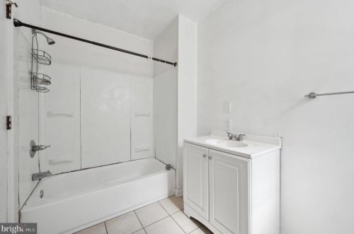 2205 Bouvier St, Philadelphia PA 19132-4322 exterior