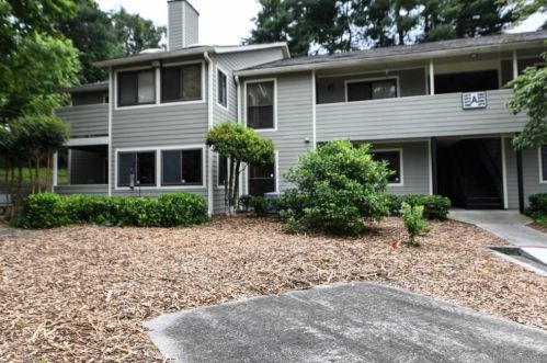 3368 Ivys Walk, Atlanta GA 30340-4042 exterior