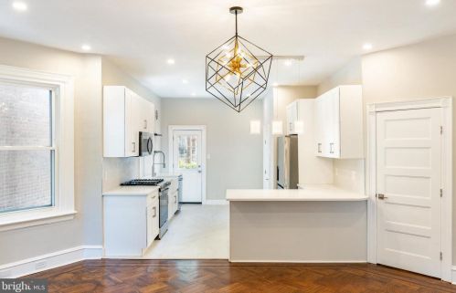 5132 12 St, Philadelphia PA 19123-1103 exterior