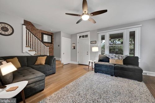 1023 Clay St, Lancaster PA 17603-2609 exterior