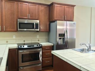 543 128th Ave, Portland OR  97230-2478 exterior