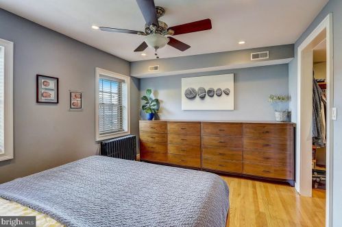 1830 12 St, Philadelphia PA 19122-0018 exterior