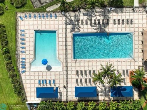 1807 Jamesport Dr, Fort Pierce FL 34953-4599 exterior