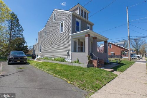 305 Newkirk Ave, Trenton, NJ 08610-4826