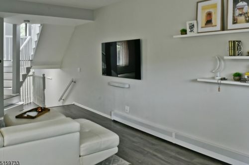 19 Heritage Way, Rockaway NJ 07866-4820 exterior