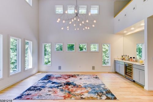 102 Stonehedge Ln, Sparta NJ  07871-2859 exterior