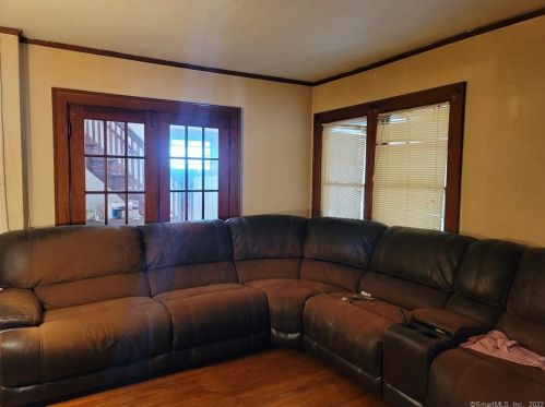 57 Allen St, Windsor, CT 06095-4403