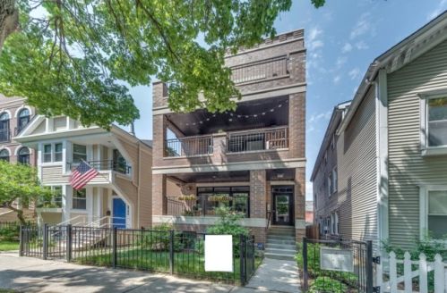 2722 Wayne Ave, Chicago IL  60614-1232 exterior