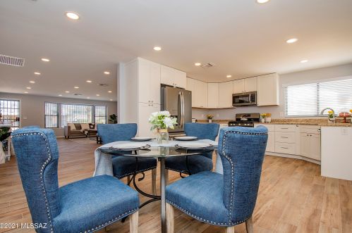 8302 3 St, Tucson AZ 85711-1518 exterior