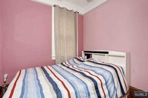 1108 Lorraine Ave, Teaneck NJ 07666-5745 exterior