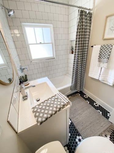 308 Woods Ave, Fullerton CA  92832-1641 exterior