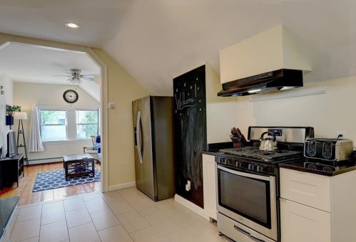 15 Armington Ave, Providence RI 02908-5202 exterior