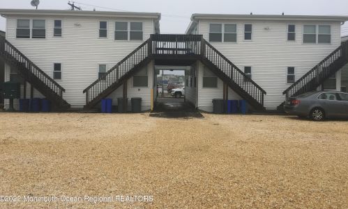 18 Inlet Dr, Point Pleasant Beach NJ  08742-2750 exterior
