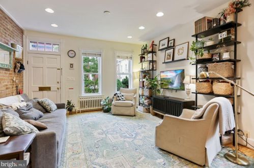 110 Duddington Pl, Washington DC 20003-2610 exterior