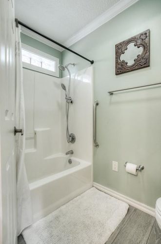 1113 Southwood Dr, Huntsville TX 77340-2452 exterior