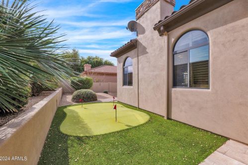 1681 Jay Pl, Chandler AZ 85286-7036 exterior