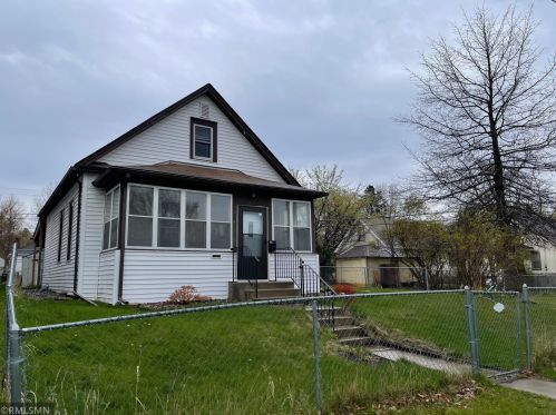 1264 Desoto St, Saint Paul MN  55130-3516 exterior