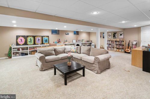 1873 Stuart Rd, Princeton NJ 08540-1219 exterior