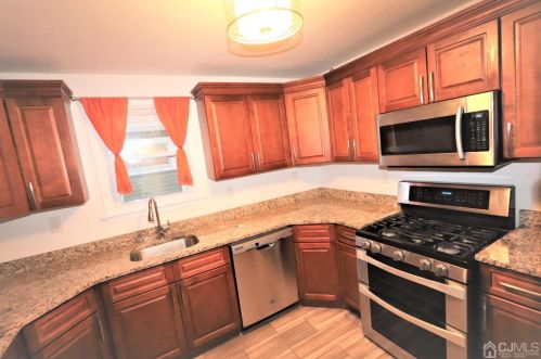 336 Becker St, New Brunswick NJ  08904-2523 exterior