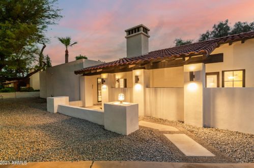 6001 2nd St, Phoenix AZ  85012-1210 exterior