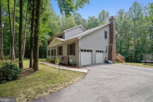 3431 Bayside Forest Ct, Huntingtown, MD 20639-2300