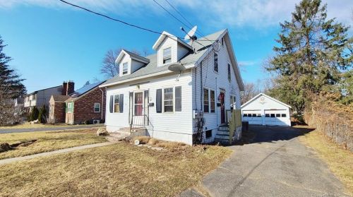 45 Colton St, Windsor, CT 06095-3428