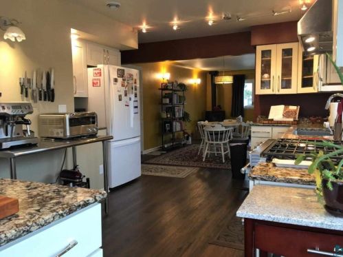 240 15th Ave, Ely MN 55731-1854 exterior