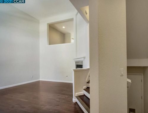 1873 Parkside Dr, Concord, CA 94519-2644