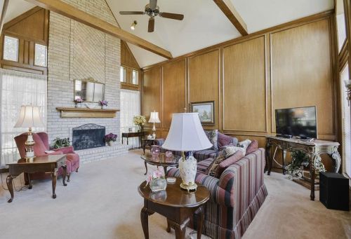 5222 Mnr Gln Dr, Humble TX exterior